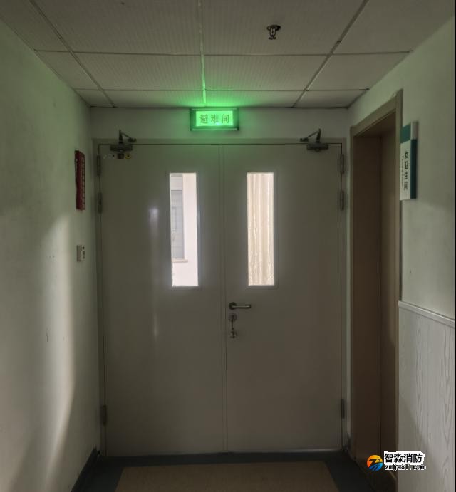 避難層、避難間未設置明顯指示標識